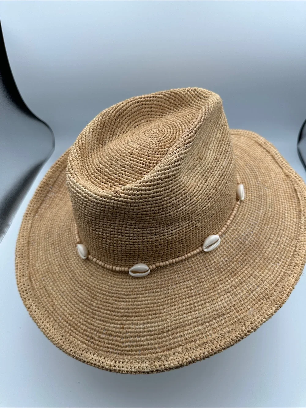 Wyeth Reed Shell Trim Band Raffia Rancher Hat Like New